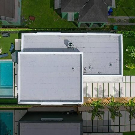 فيلا Design House -Heated Pool -Big Yard -Gated Parking ميامي المظهر الخارجي الصورة