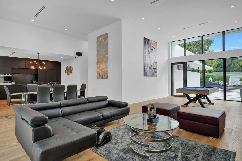 فيلا Design House -Heated Pool -Big Yard -Gated Parking ميامي المظهر الخارجي الصورة