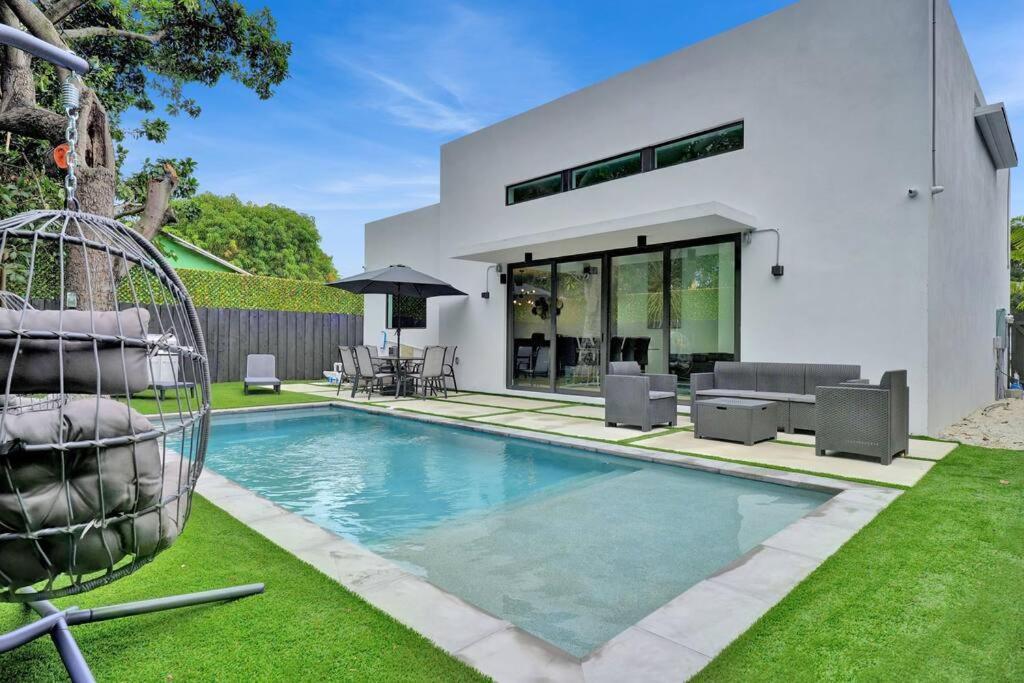 فيلا Design House -Heated Pool -Big Yard -Gated Parking ميامي المظهر الخارجي الصورة