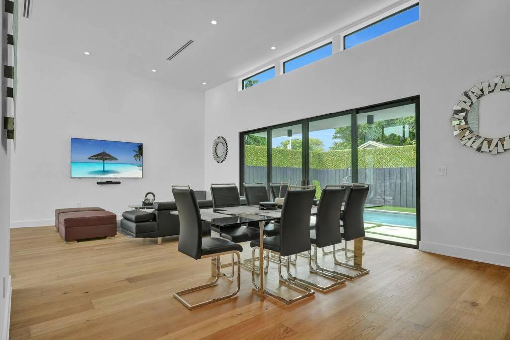 فيلا Design House -Heated Pool -Big Yard -Gated Parking ميامي المظهر الخارجي الصورة